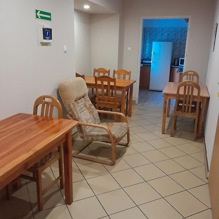 Hostel Polon Pułtusk Extérieur photo