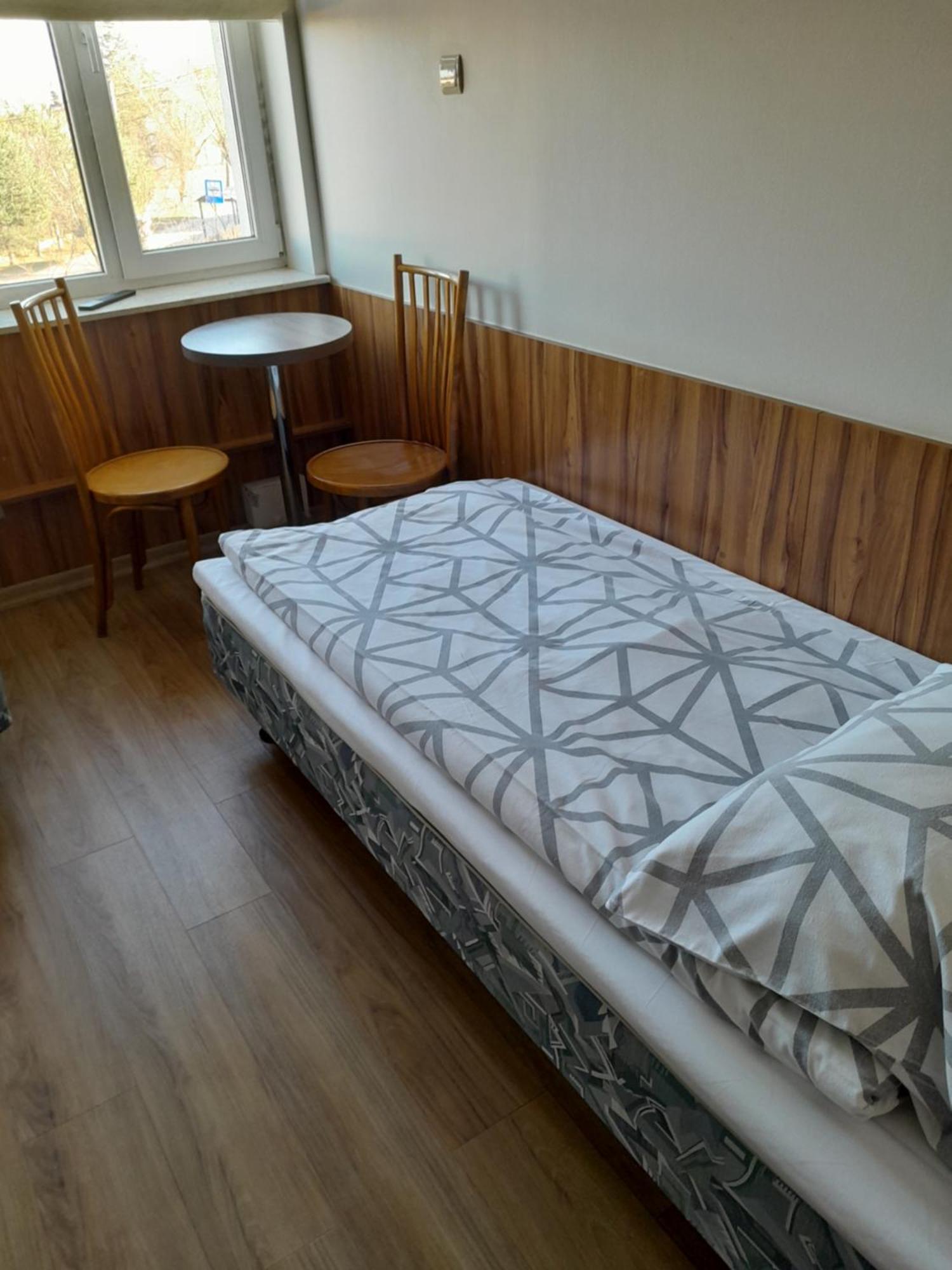 Hostel Polon Pułtusk Extérieur photo